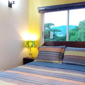 Apartment Hylton New, Kingston